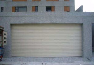 太原安裝卷閘門訂做車庫(kù)電動(dòng)卷簾門圖片,太原安裝卷閘門訂做車庫(kù)電動(dòng)卷簾門高清圖片 太原吉興門業(yè),