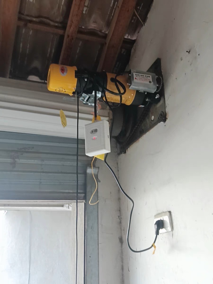 卷簾門(mén)卷閘門(mén)電機(jī)全套自動(dòng)車庫(kù)門(mén)電動(dòng)遙控開(kāi)門(mén)機(jī)馬達(dá)通用配件